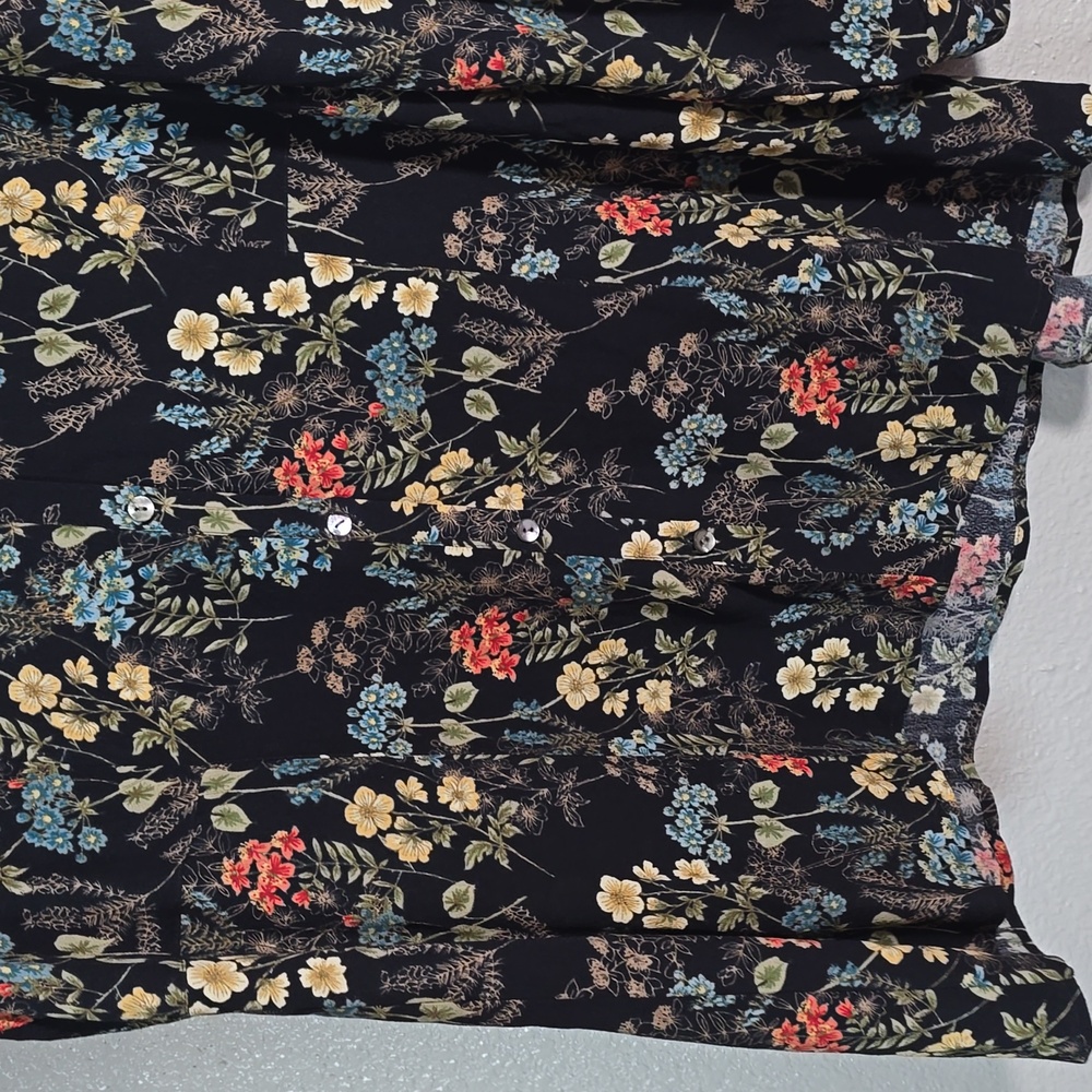 J Jill Floral Black Women's Top - Picture 6 of 8